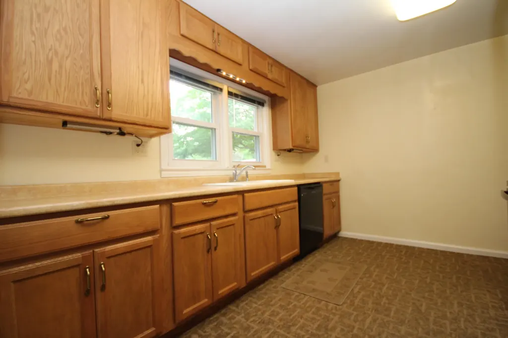 2334 Frederick Avenue Kalamazoo City MI 49008