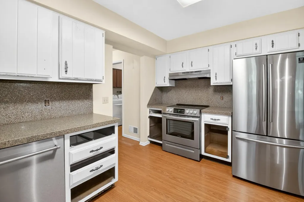 8076 Land O Lakes Drive Pavilion Township MI 49048
