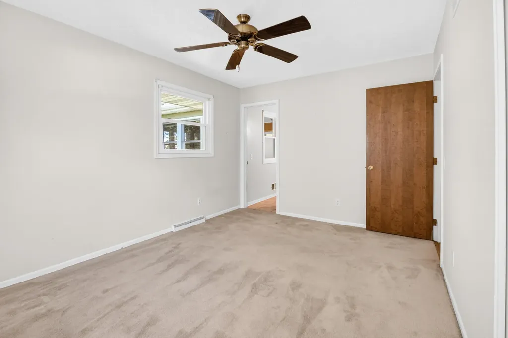 8076 Land O Lakes Drive Pavilion Township MI 49048
