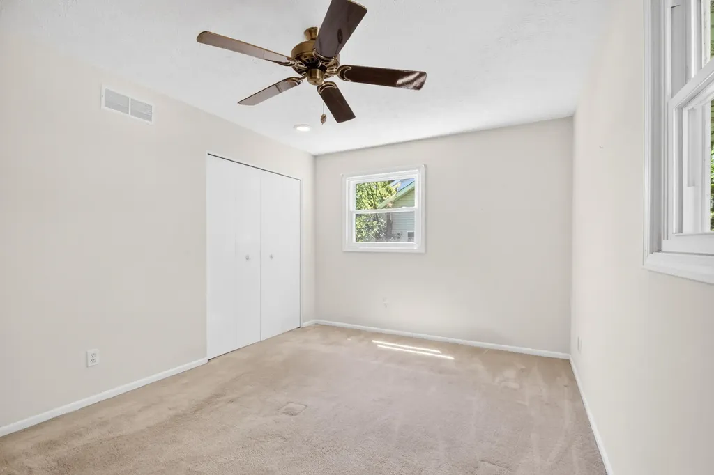 8076 Land O Lakes Drive Pavilion Township MI 49048