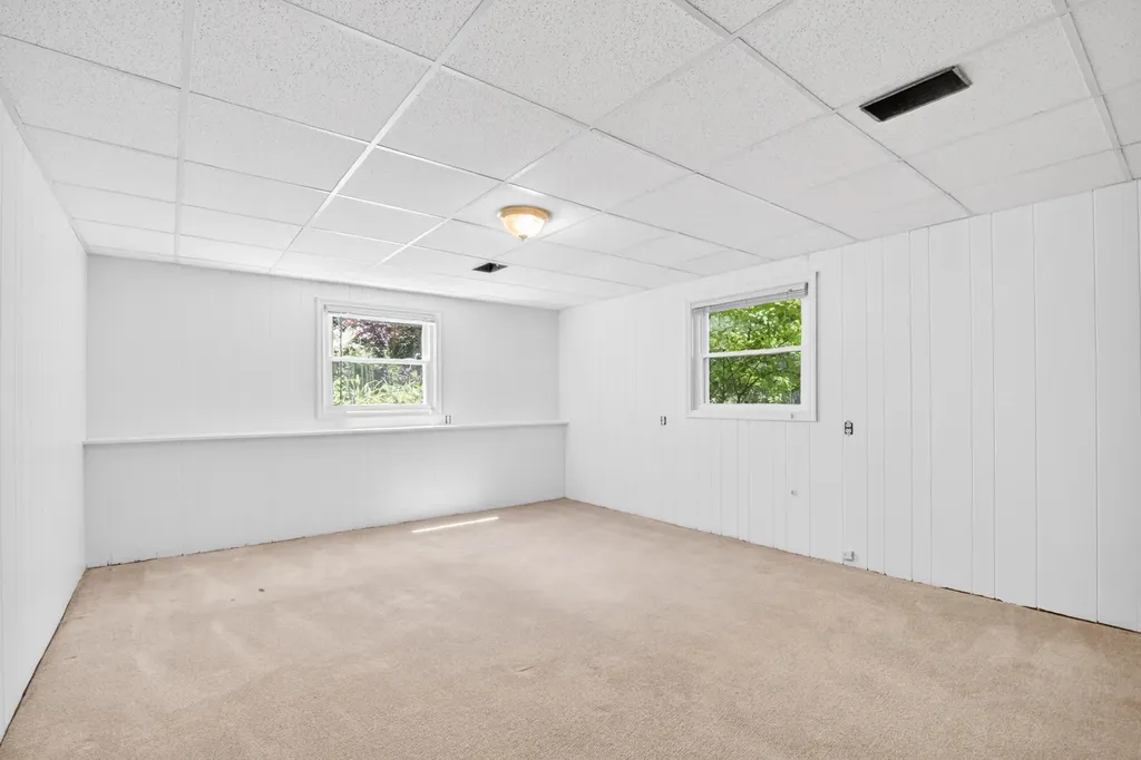 8076 Land O Lakes Drive Pavilion Township MI 49048