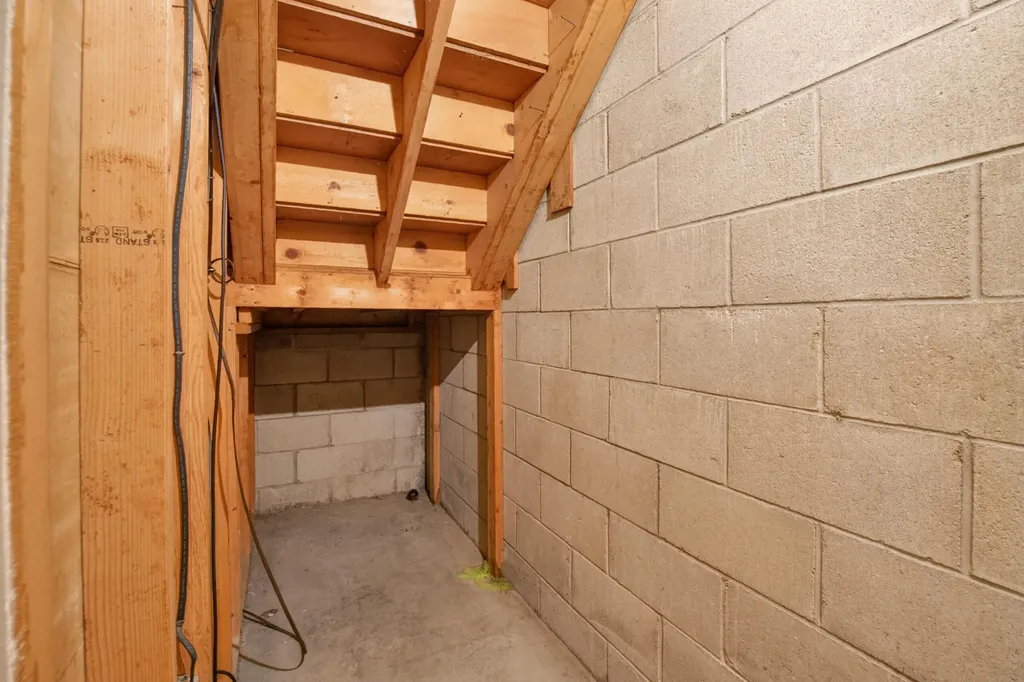 8076 Land O Lakes Drive Pavilion Township MI 49048