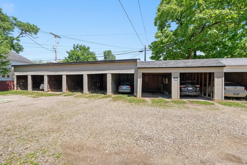 800 W South Street Kalamazoo City MI 49007