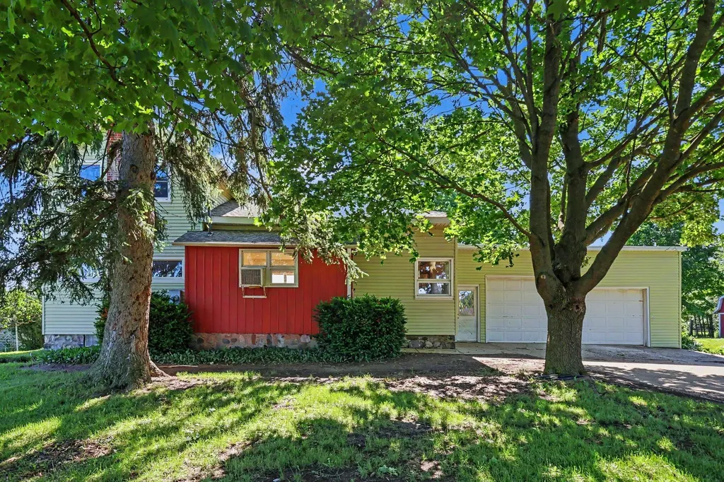 6923 Young Road Bellevue Township MI 49021