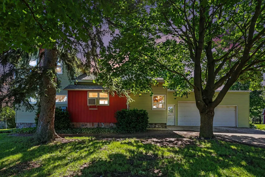 6923 Young Road Bellevue Township MI 49021