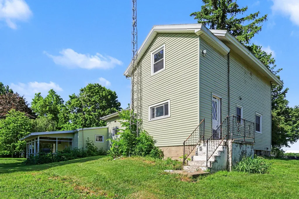 6923 Young Road Bellevue Township MI 49021