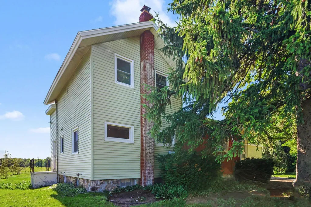 6923 Young Road Bellevue Township MI 49021