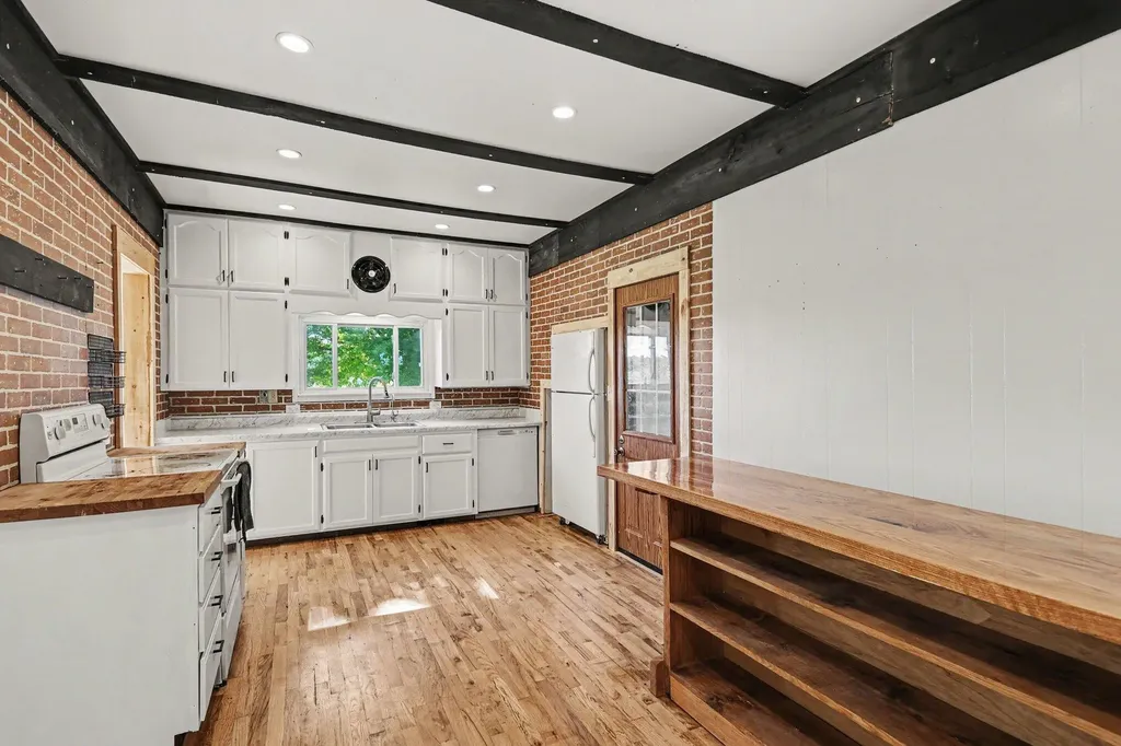 6923 Young Road Bellevue Township MI 49021