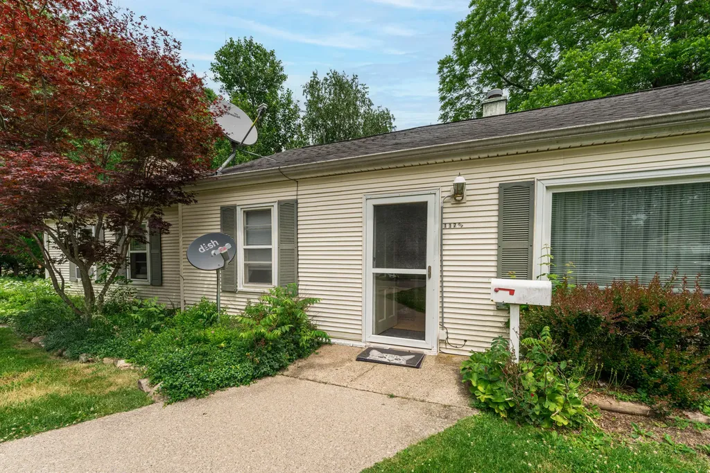 117 Lincoln Street Marshall City MI 49068