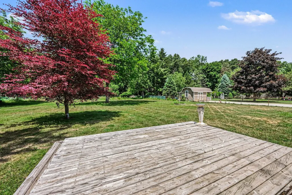 2556 Angling Road Kalamazoo City MI 49008