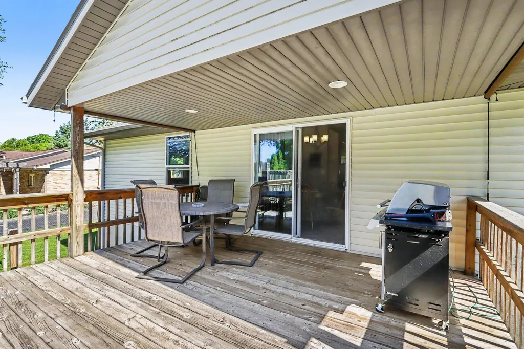 1716 143rd Avenue Dorr Township MI 49323