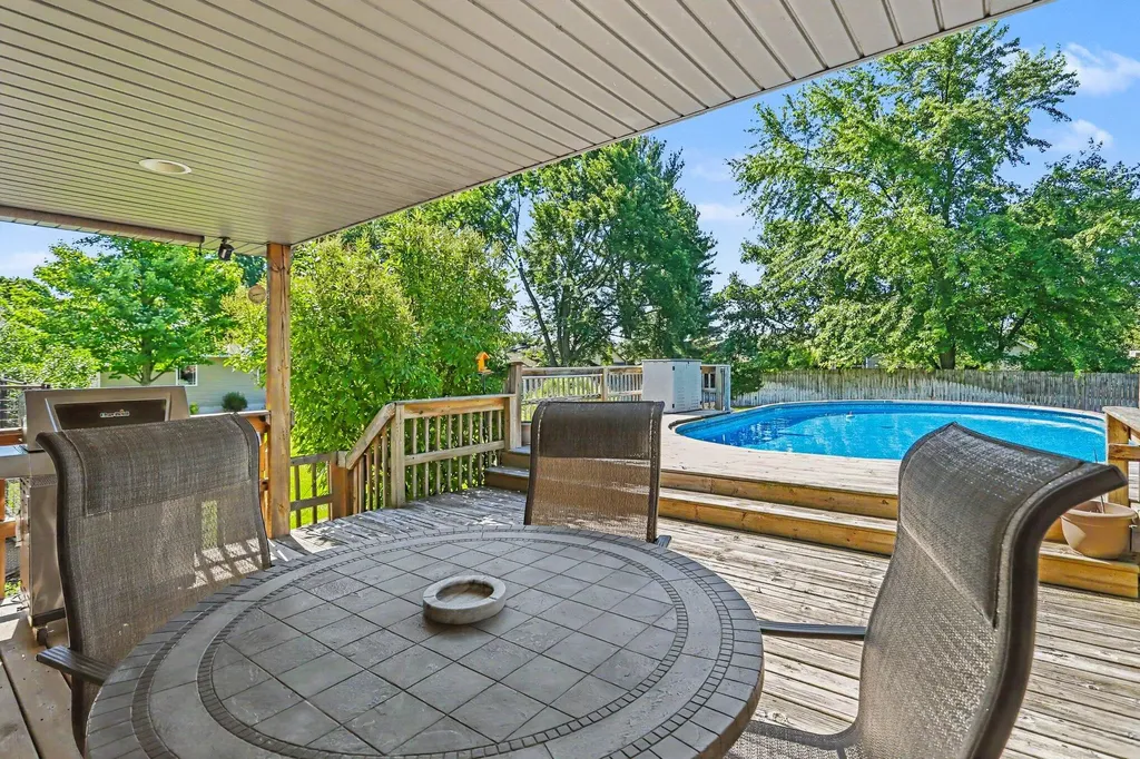 1716 143rd Avenue Dorr Township MI 49323
