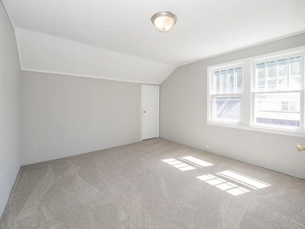 2127 W Main Street Kalamazoo Charter Township MI 49006
