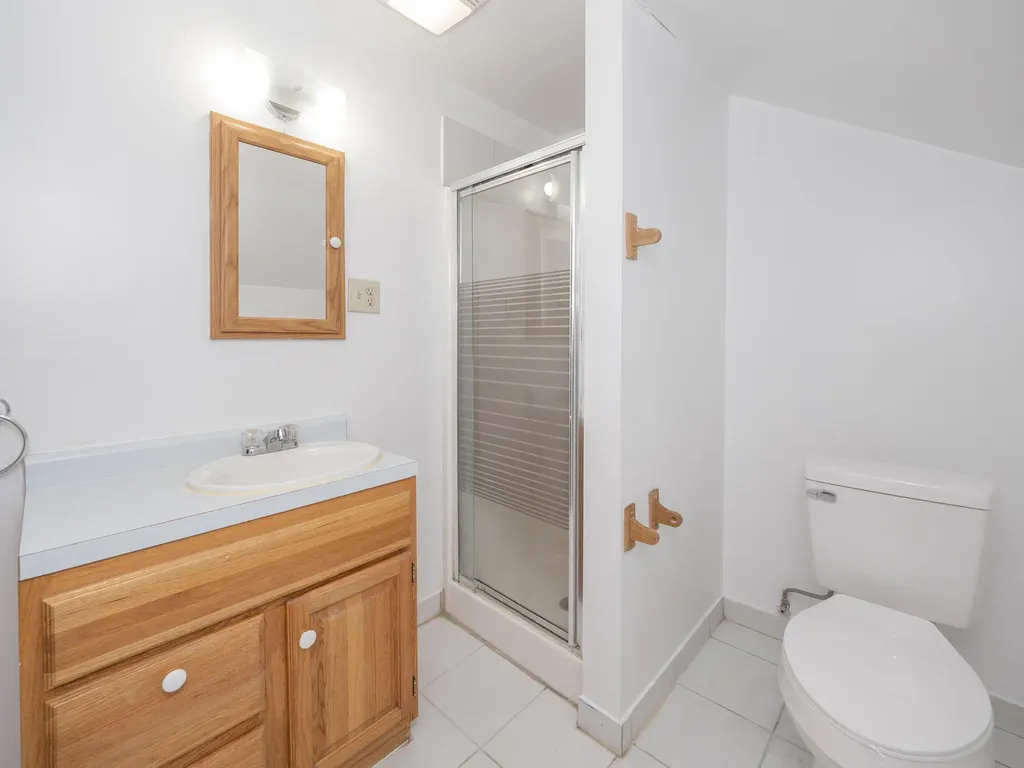 2127 W Main Street Kalamazoo Charter Township MI 49006