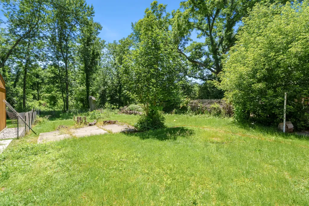 148 E Stockbridge Avenue Kalamazoo City MI 49001