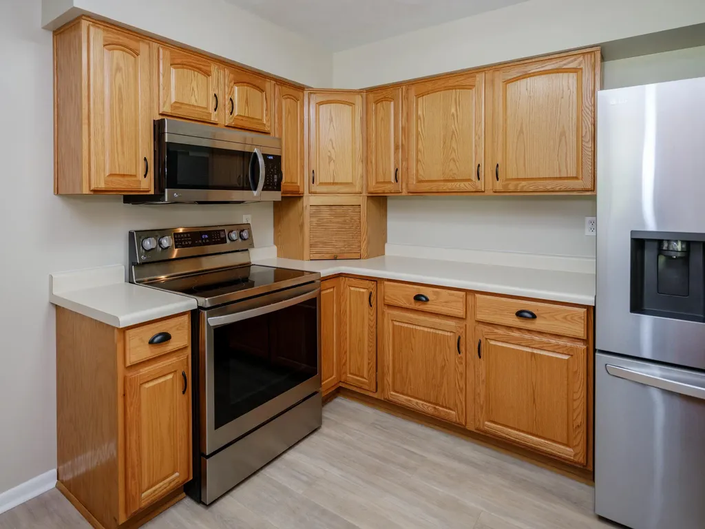 600 North Drive E Marshall City MI 49068