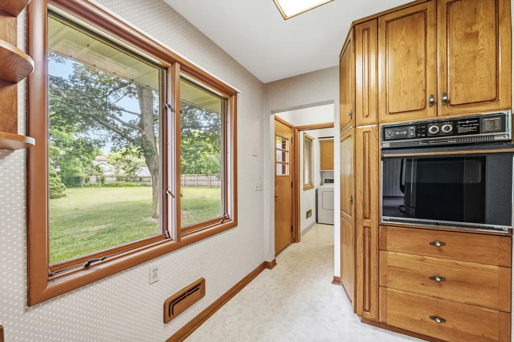 4092 Saratoga Avenue Comstock Charter Township MI 49048