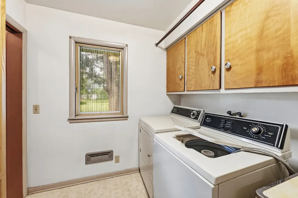 4092 Saratoga Avenue Comstock Charter Township MI 49048