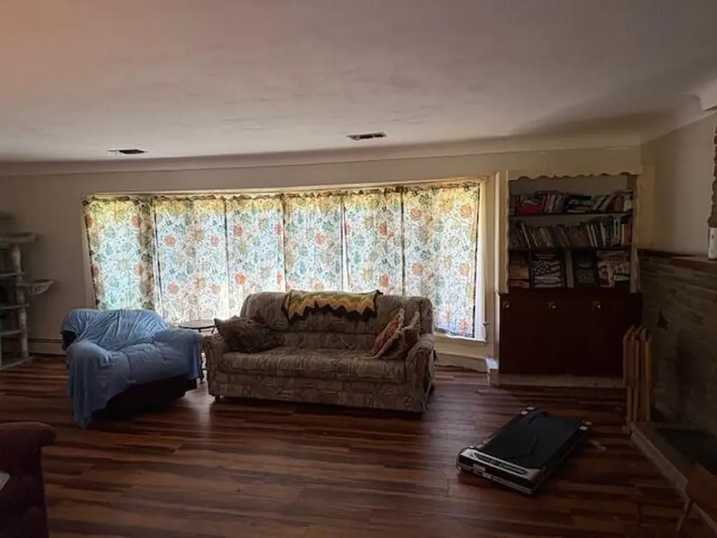 6135 E O Avenue Pavilion Township MI 49048