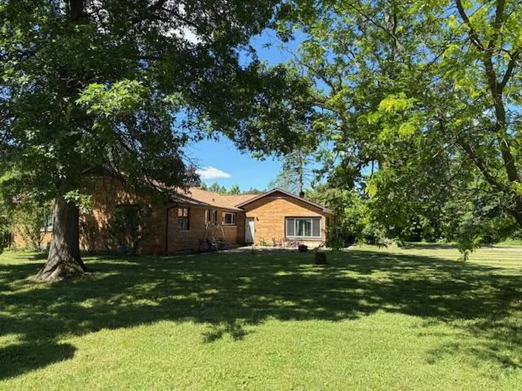 6135 E O Avenue Pavilion Township MI 49048