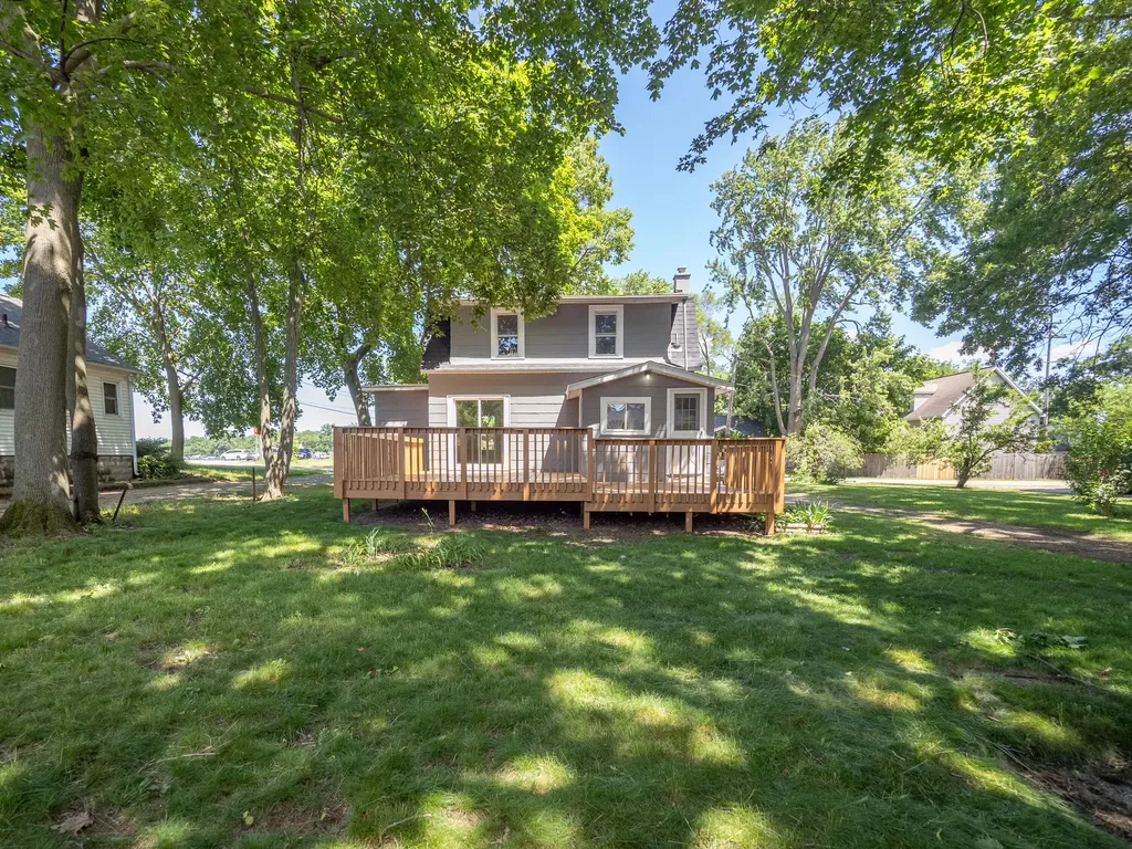 2206 Clarence Drive Portage City MI 49002