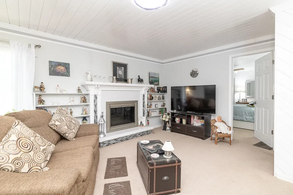 34453 Edgewater Drive Paw Paw Township MI 49079