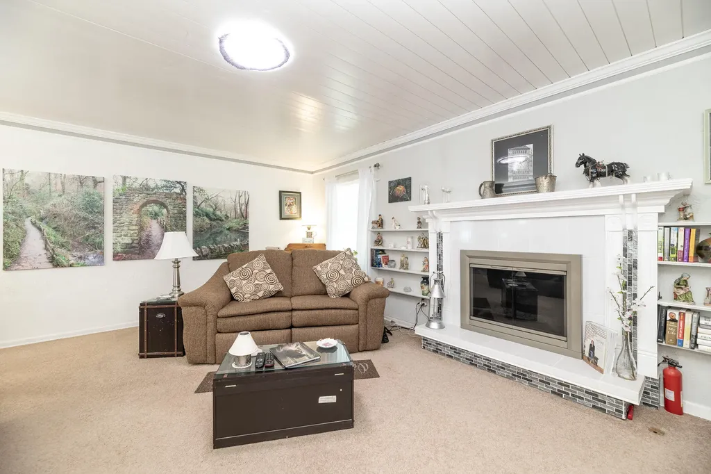 34453 Edgewater Drive Paw Paw Township MI 49079
