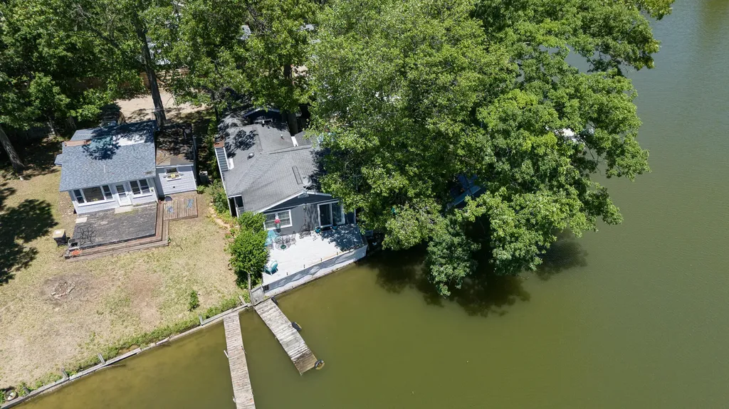 34453 Edgewater Drive Paw Paw Township MI 49079