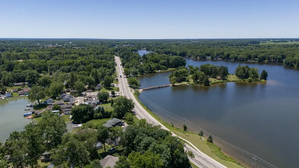 34453 Edgewater Drive Paw Paw Township MI 49079