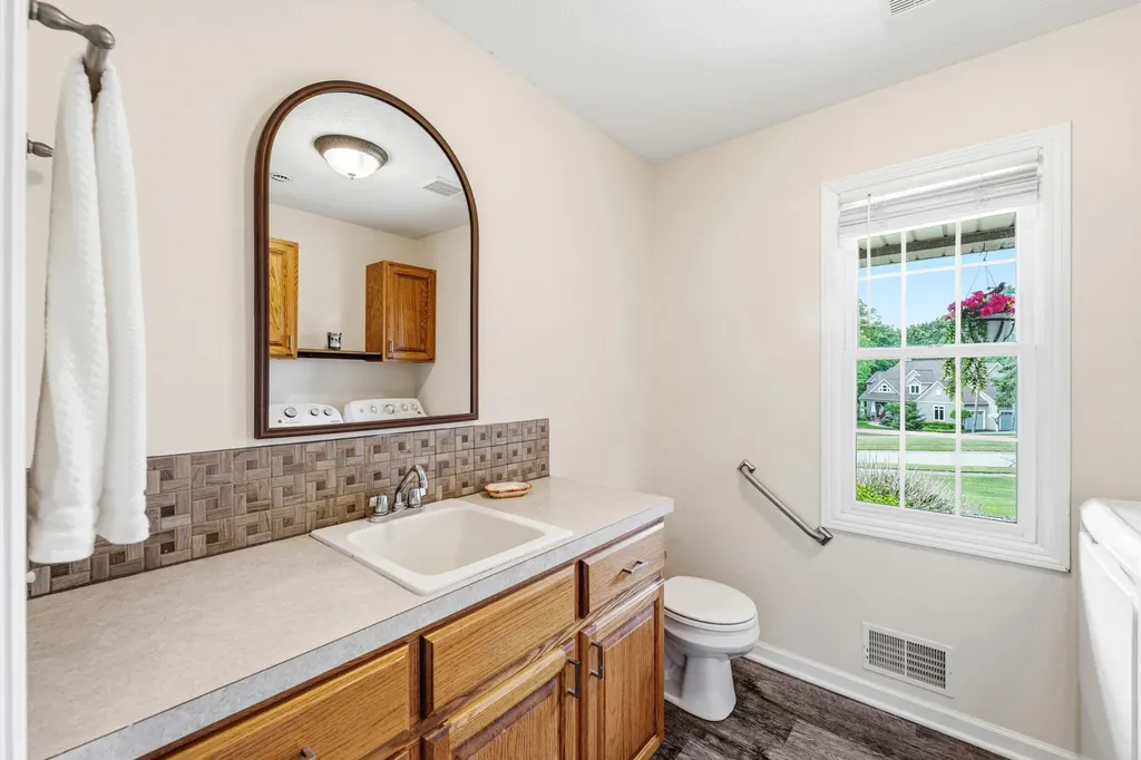 2124 Hilltop View Drive Dorr Township MI 49323
