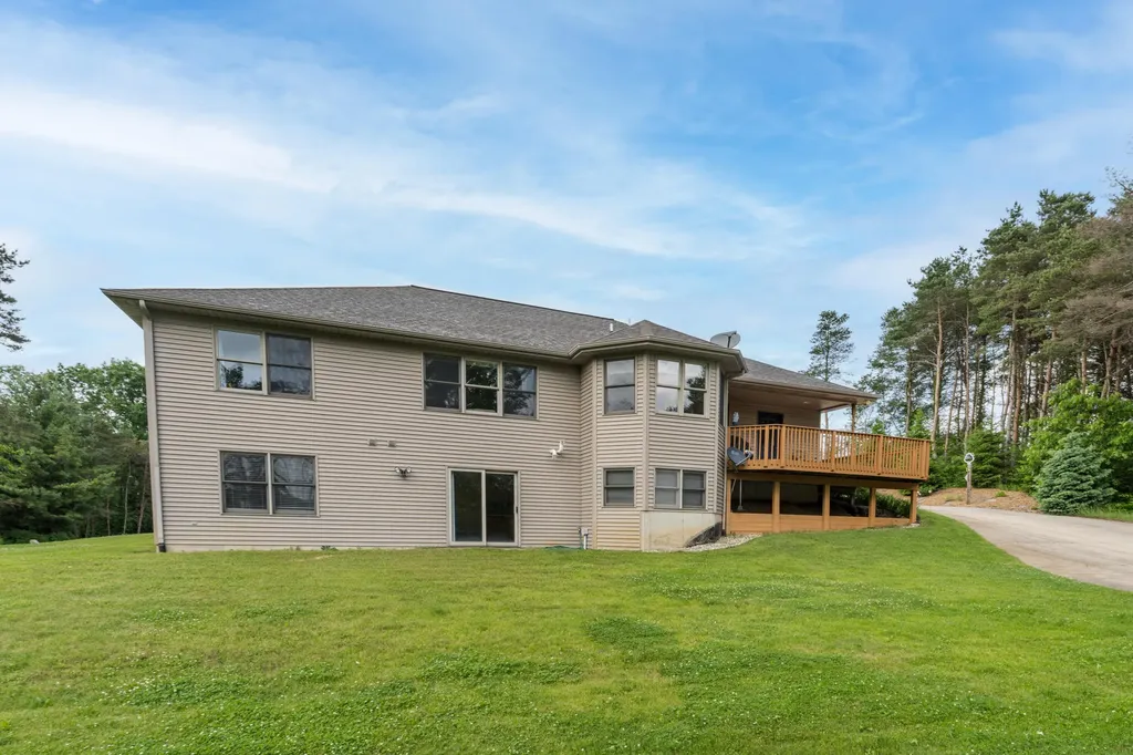 2124 Hilltop View Drive Dorr Township MI 49323