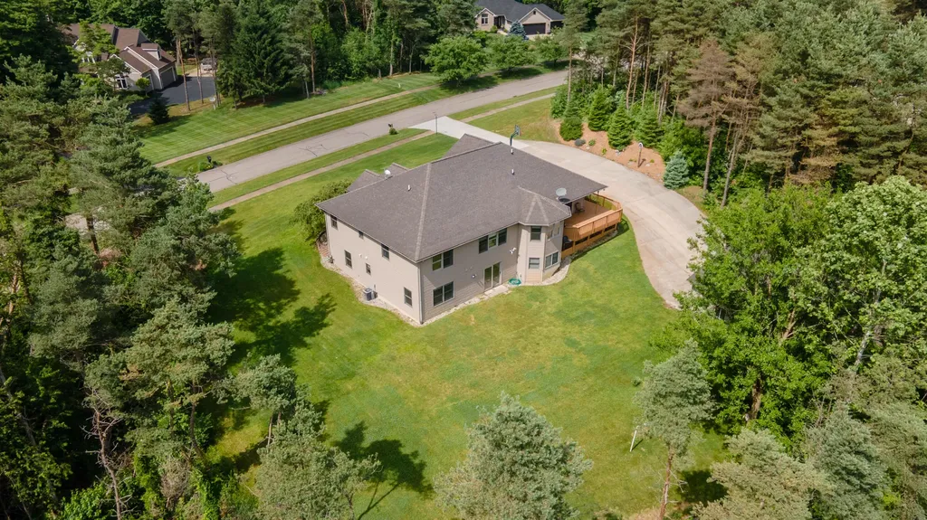 2124 Hilltop View Drive Dorr Township MI 49323