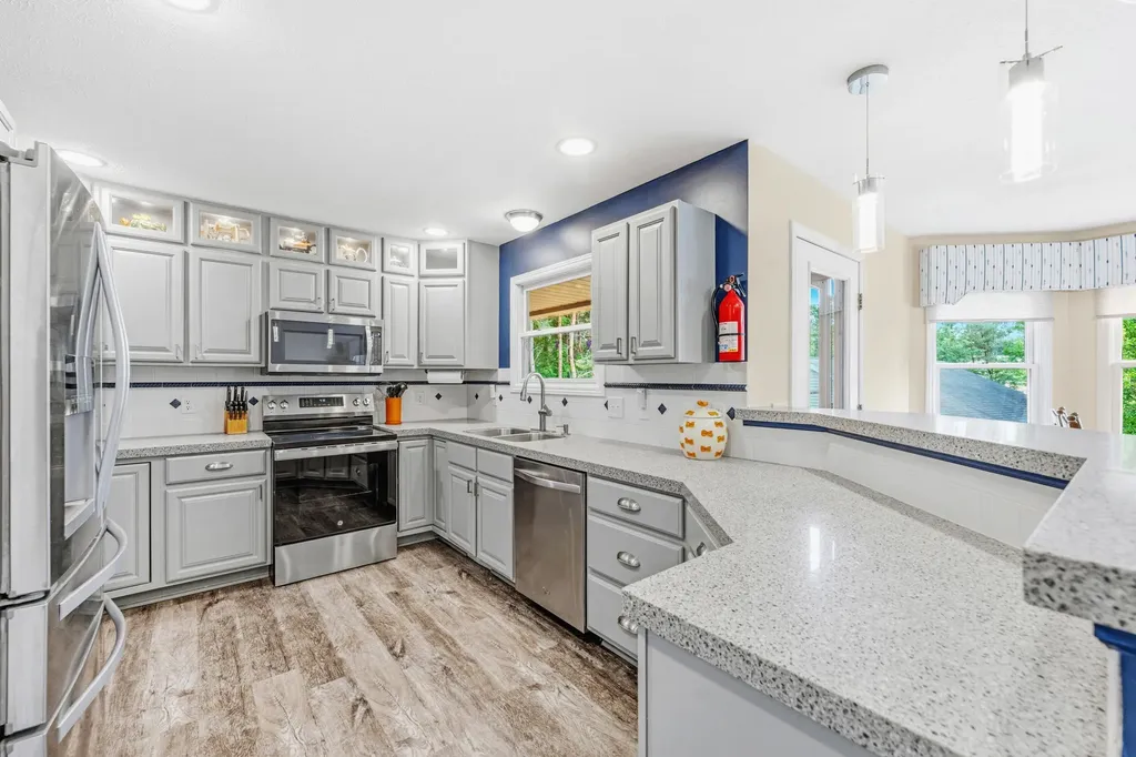 2124 Hilltop View Drive Dorr Township MI 49323