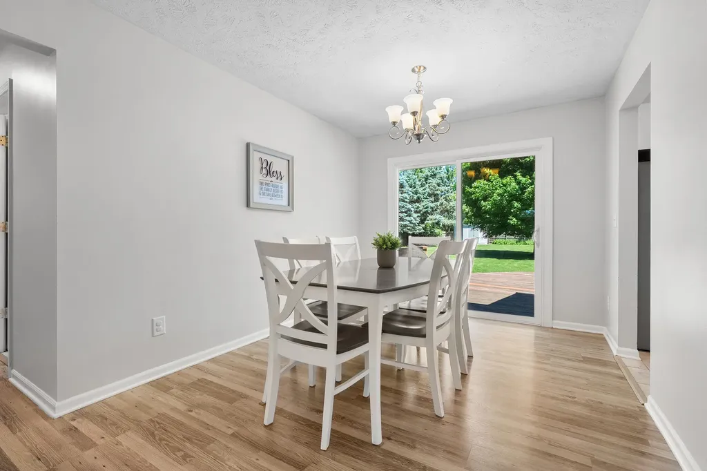 8146 N 27th Street Richland Township MI 49083