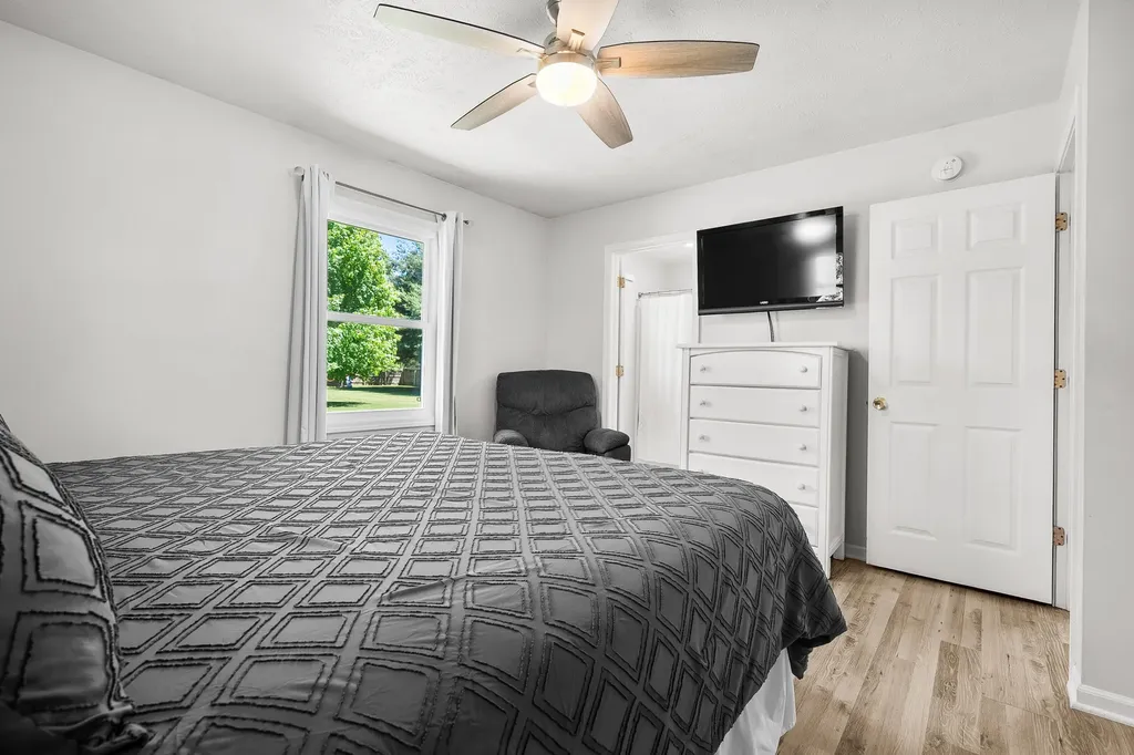 8146 N 27th Street Richland Township MI 49083