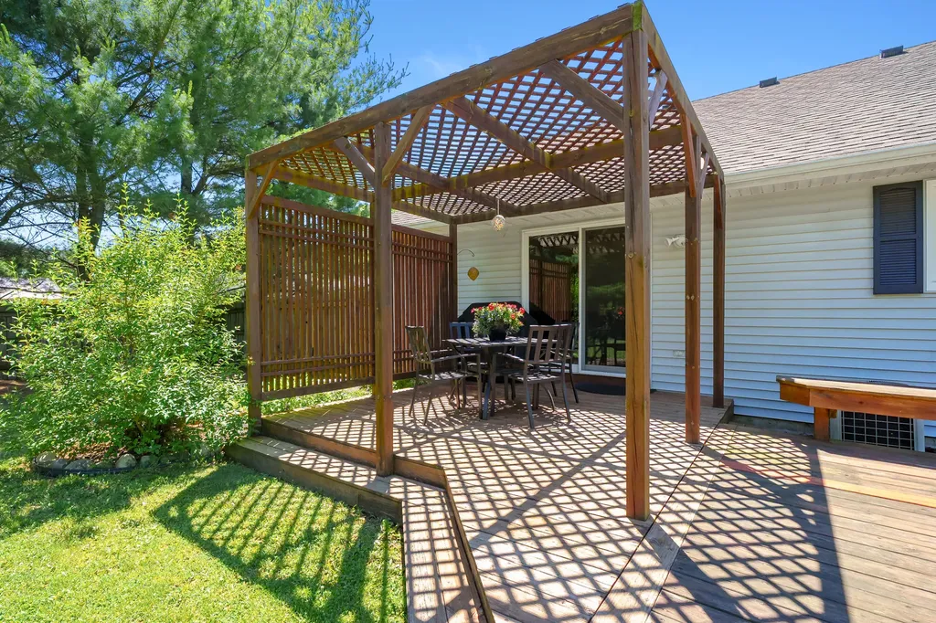 8146 N 27th Street Richland Township MI 49083