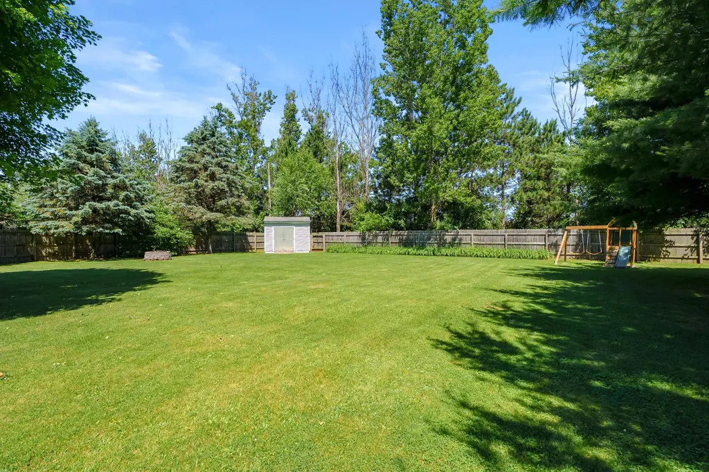 8146 N 27th Street Richland Township MI 49083