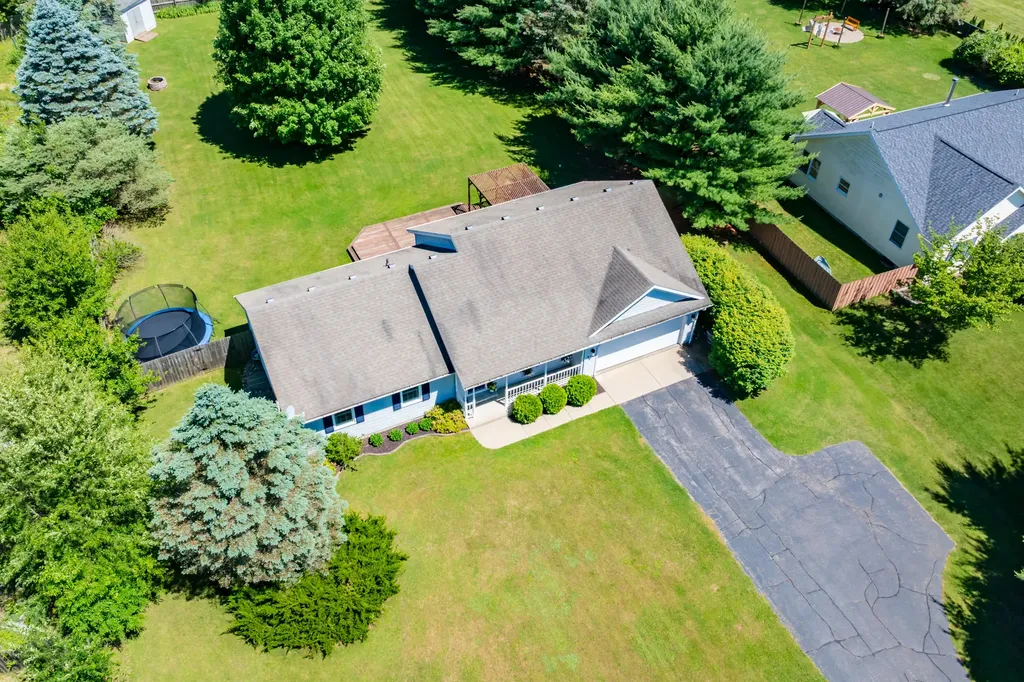 8146 N 27th Street Richland Township MI 49083