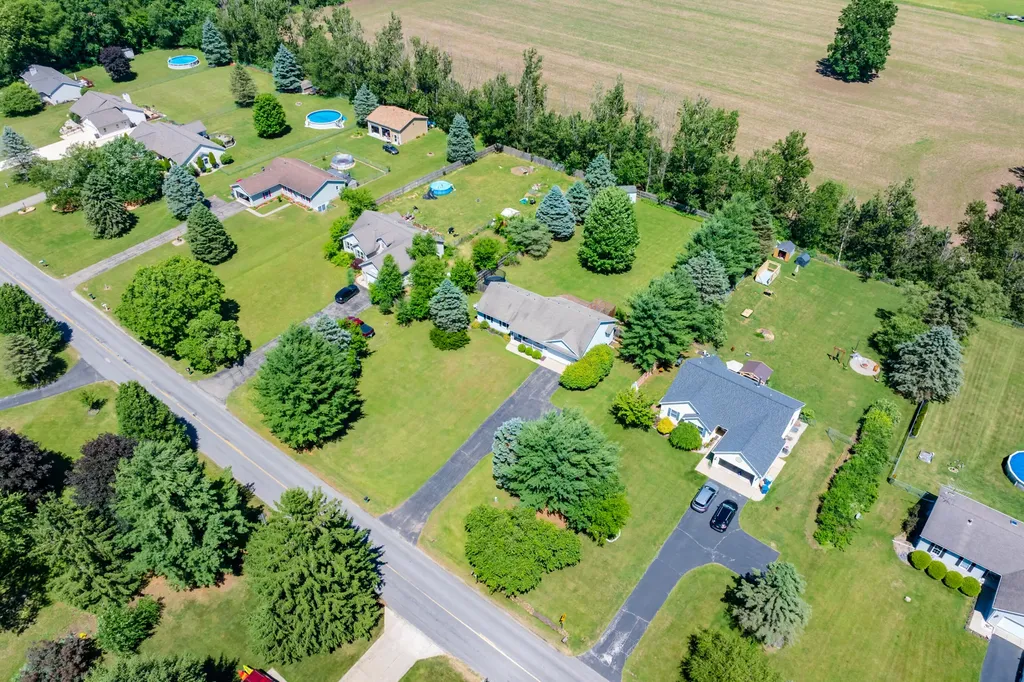 8146 N 27th Street Richland Township MI 49083