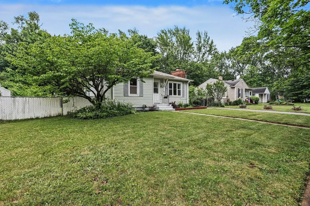 3304 Michael Avenue Kalamazoo City MI 49004