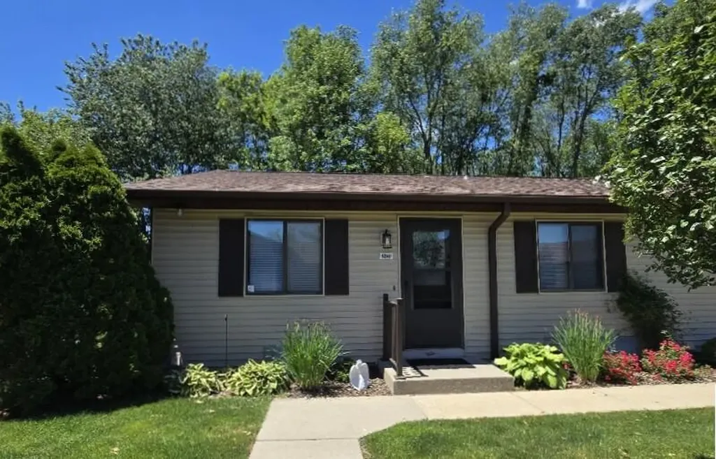 5246 Green Meadow Road Oshtemo Charter Township MI 49009