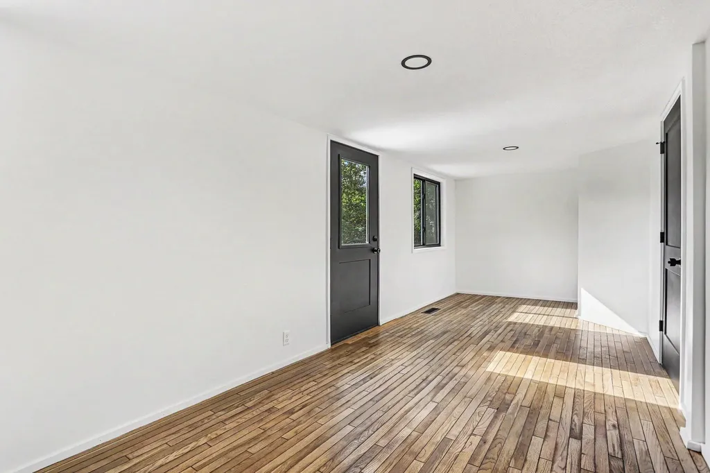 3907 Cricket Lane Kalamazoo City MI 49008