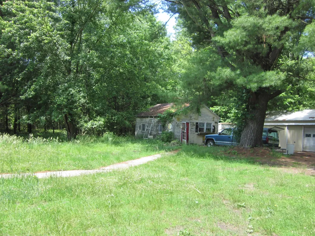 18810 49th Street Columbia Township MI 49056