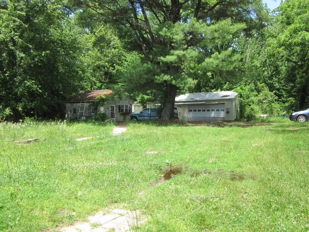 18810 49th Street Columbia Township MI 49056