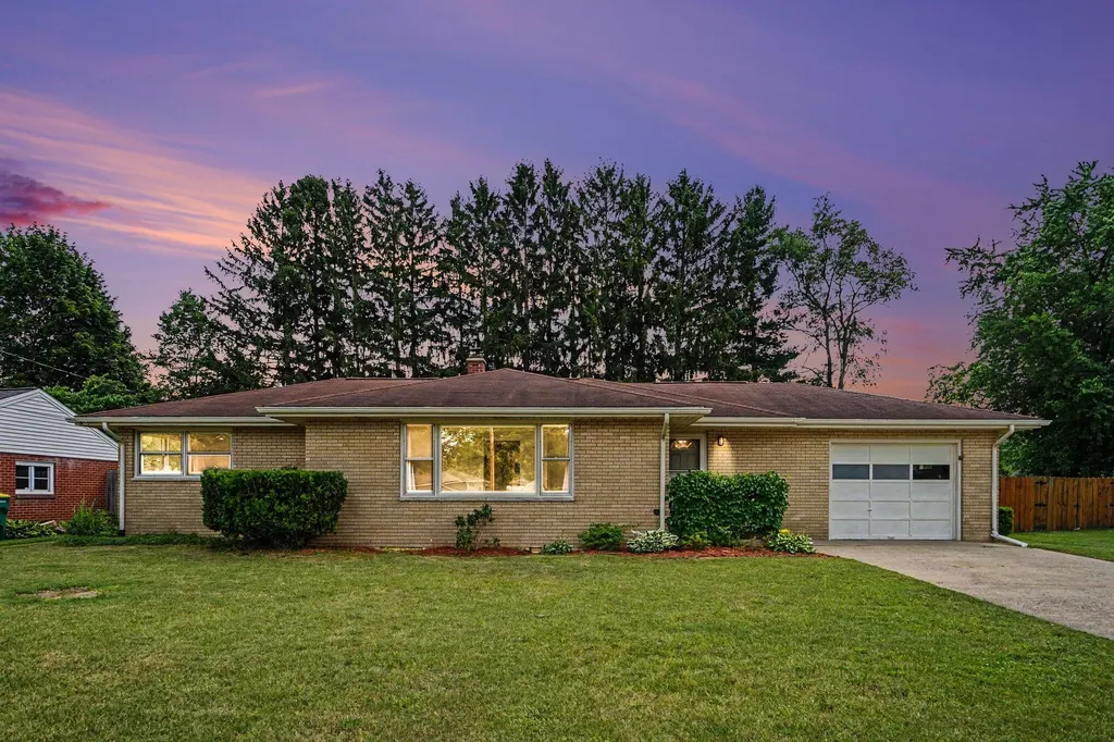 1328 Applecroft Avenue Portage City MI 49002