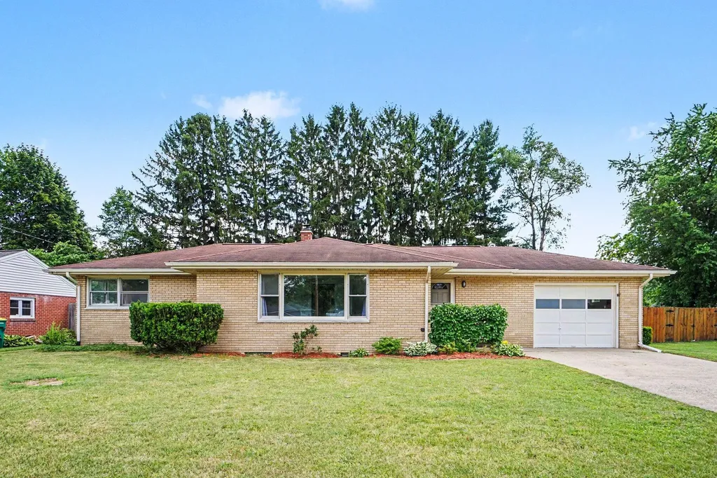 1328 Applecroft Avenue Portage City MI 49002