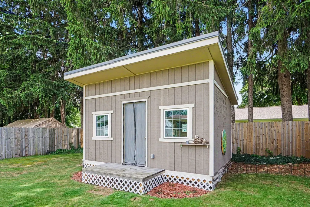 1328 Applecroft Avenue Portage City MI 49002
