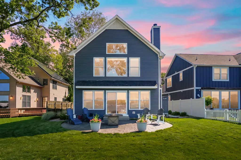 2136 Ames Drive Portage City MI 49002