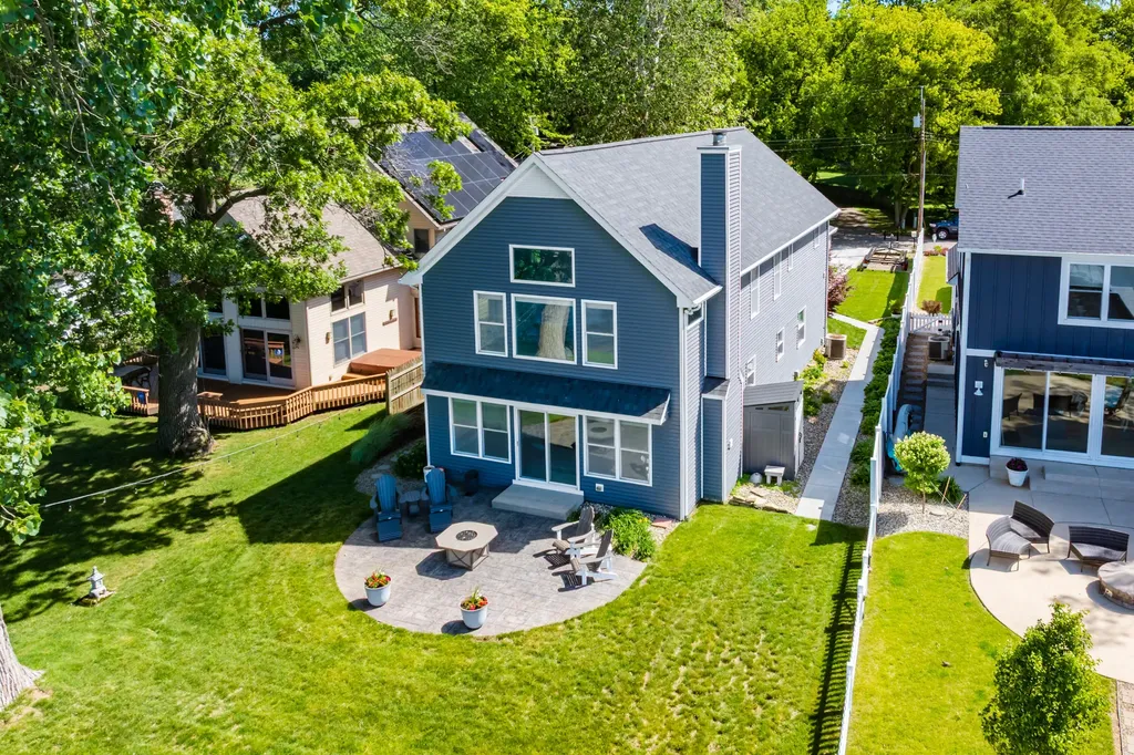 2136 Ames Drive Portage City MI 49002