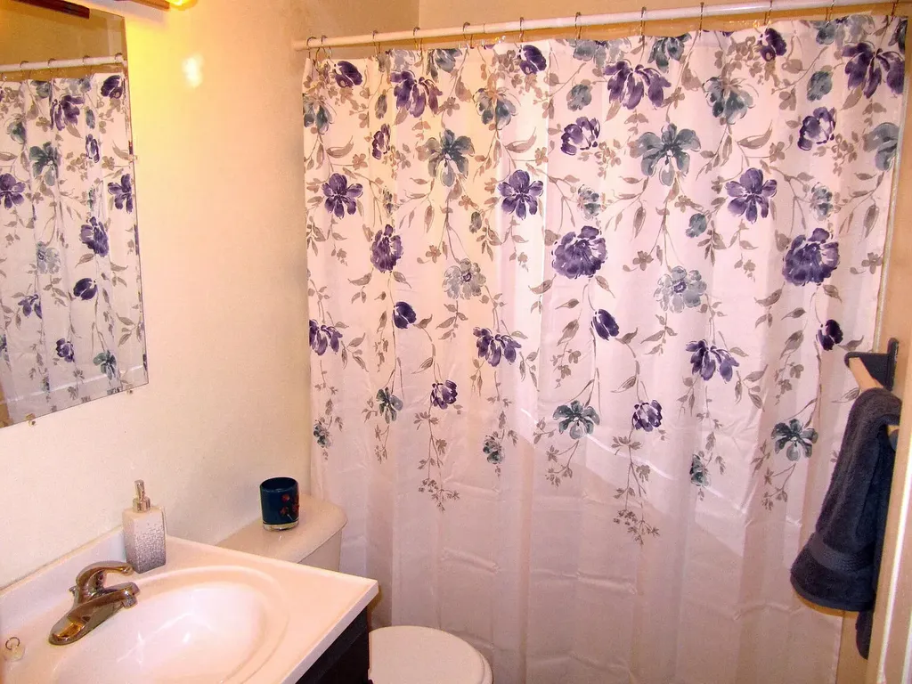 1021 Avondale Circle Kalamazoo Charter Township MI 49048